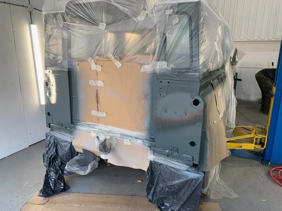 Land Rover Defender 90 build by Overland Services