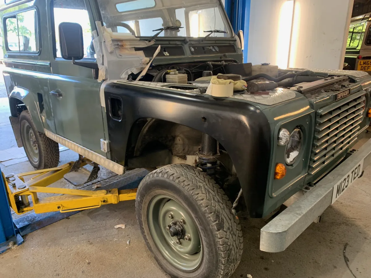 Land Rover Defender 90 build by Overland Services