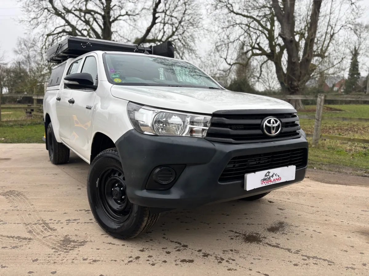 Toyota Hilux build by Overland Services