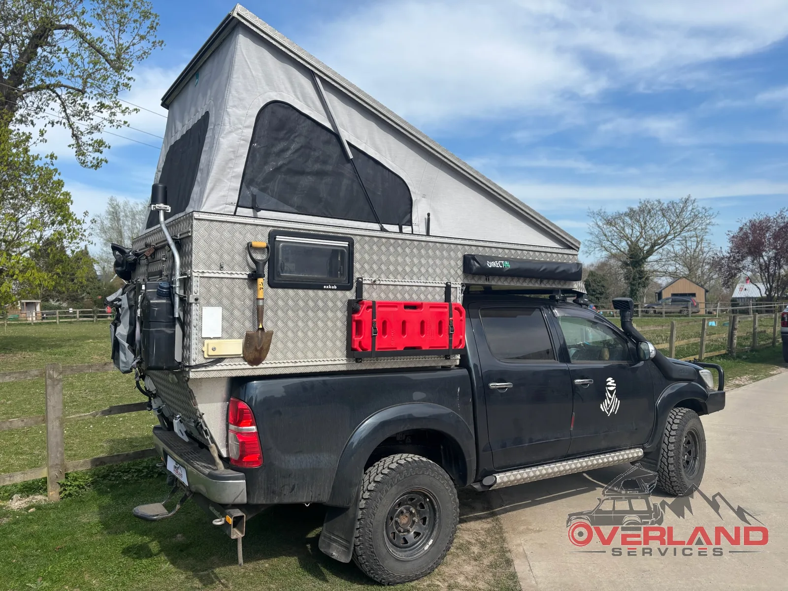 Toyota Hilux build by Overland Services