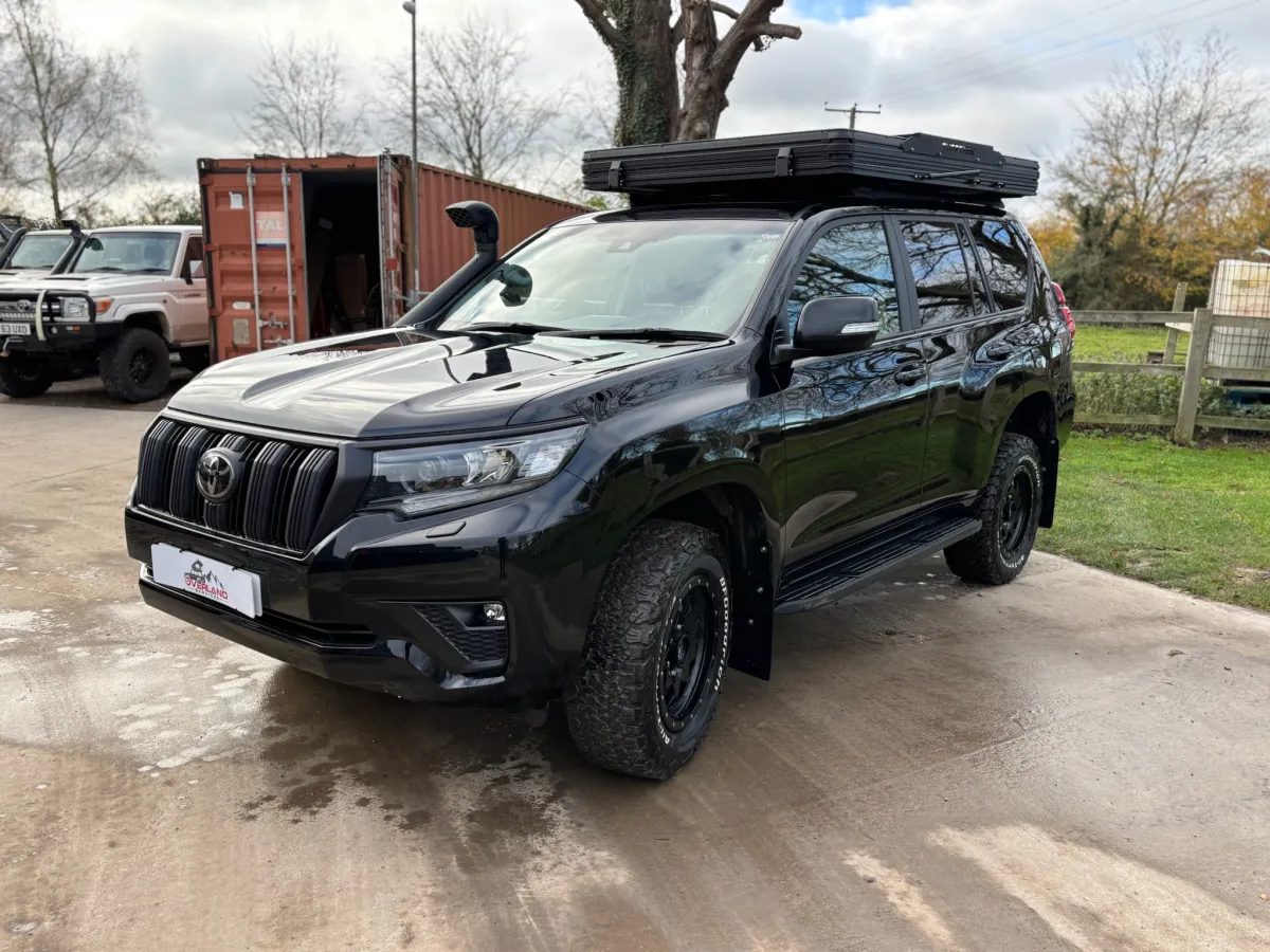 Toyota Landcruiser 150 build by Overland Services