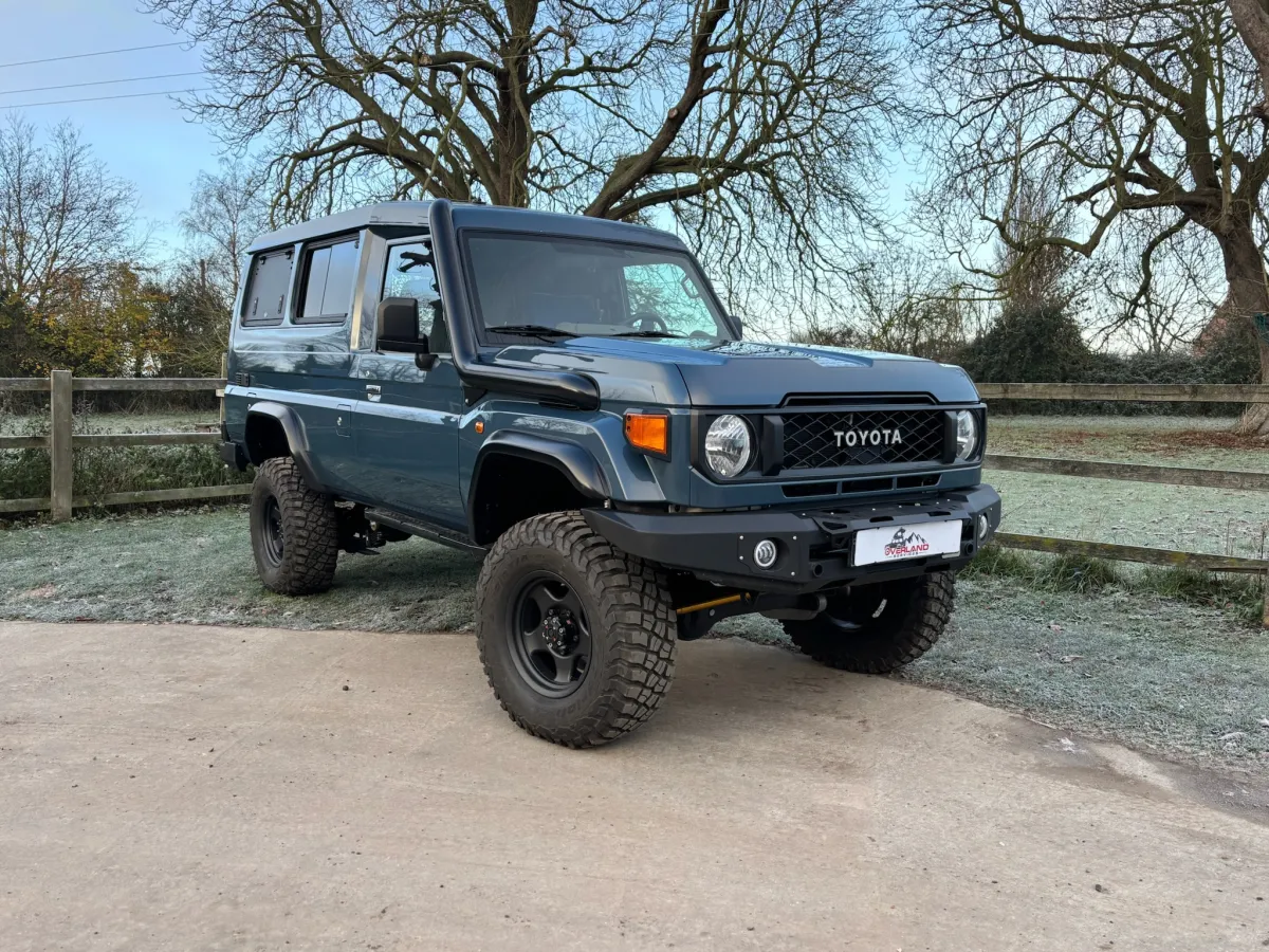 Toyota Landcruiser 76 Troopy build by Overland Services