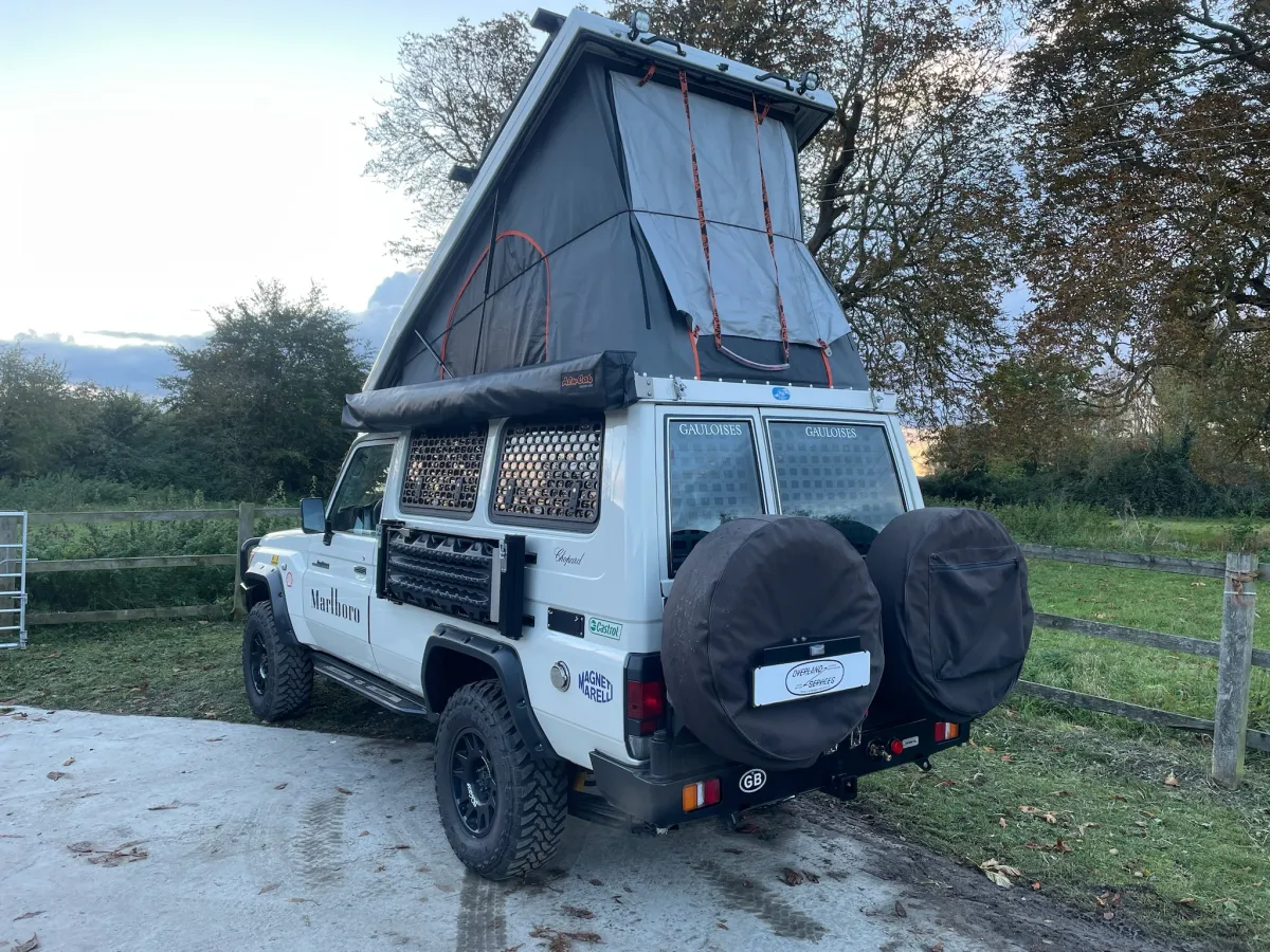 Toyota Landcruiser 76 build by Overland Services